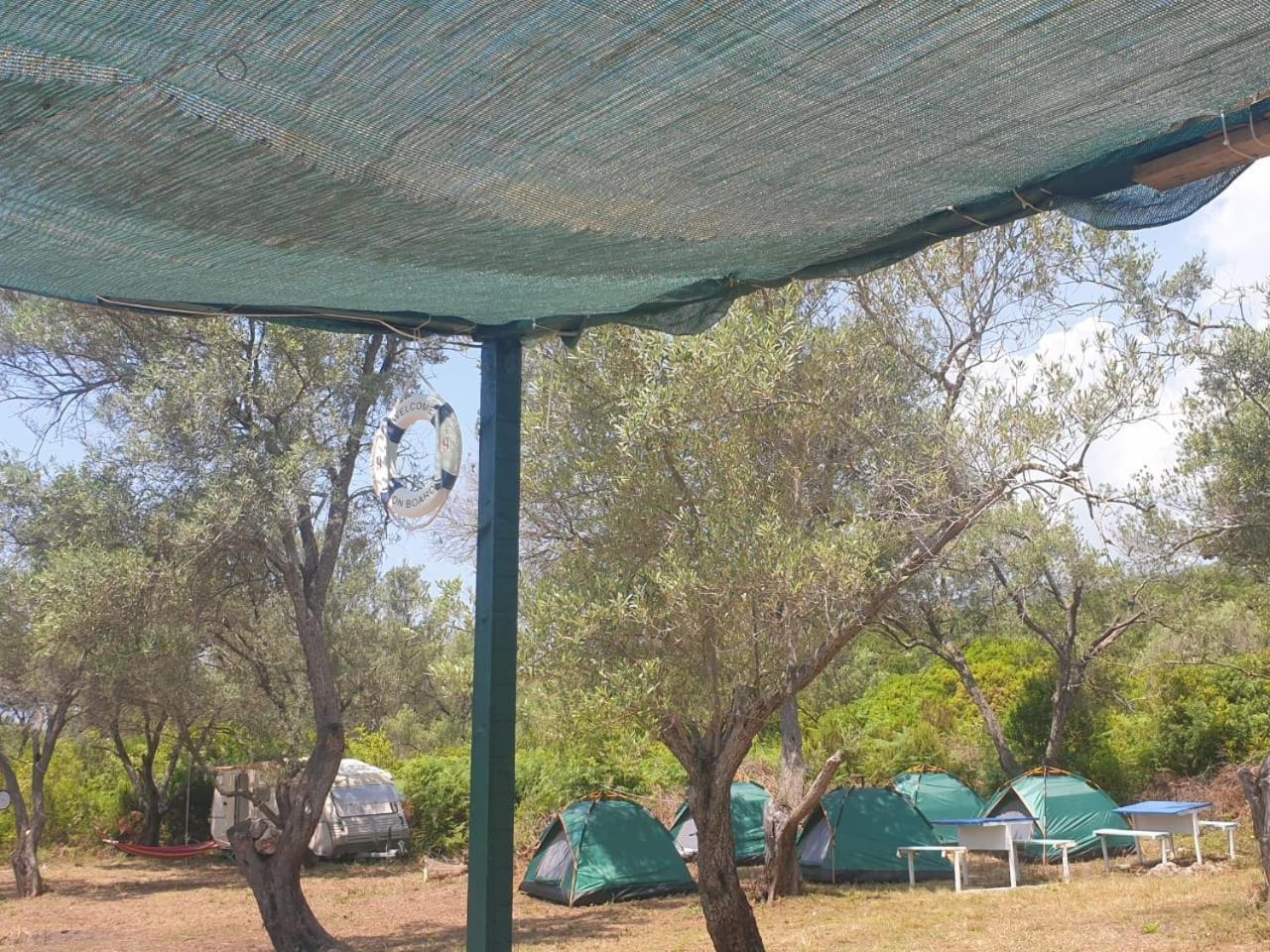 فندق Aquariumi Jale Camping المظهر الخارجي الصورة