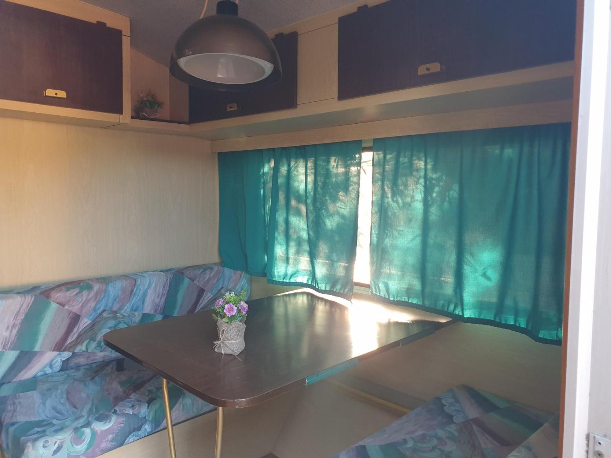 فندق Aquariumi Jale Camping المظهر الخارجي الصورة